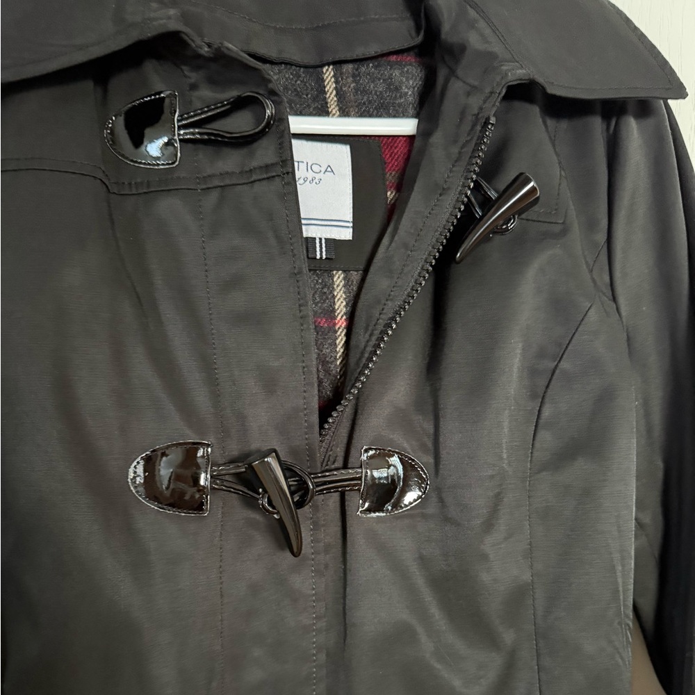 Women’s Nautica lined raincoat size Medium